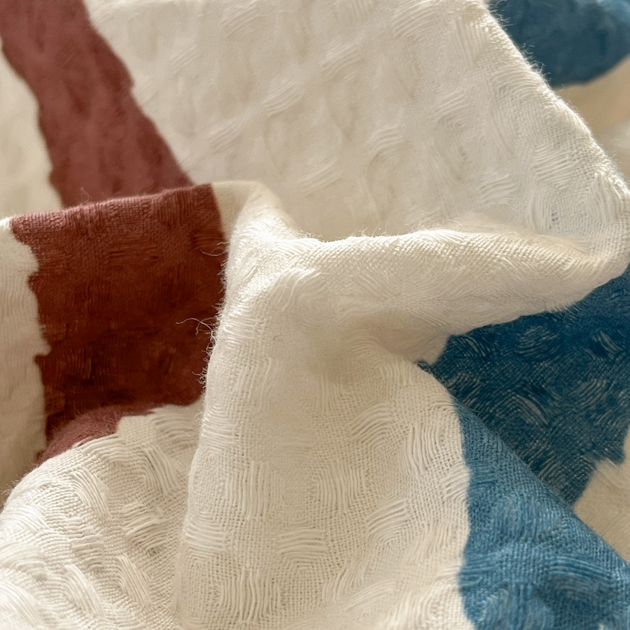 91家纺网 家纺一手货源 找家纺 莱茵家居 2026新款A类全棉华夫格印花贝壳边套件-华夫系列 华夫-白巧