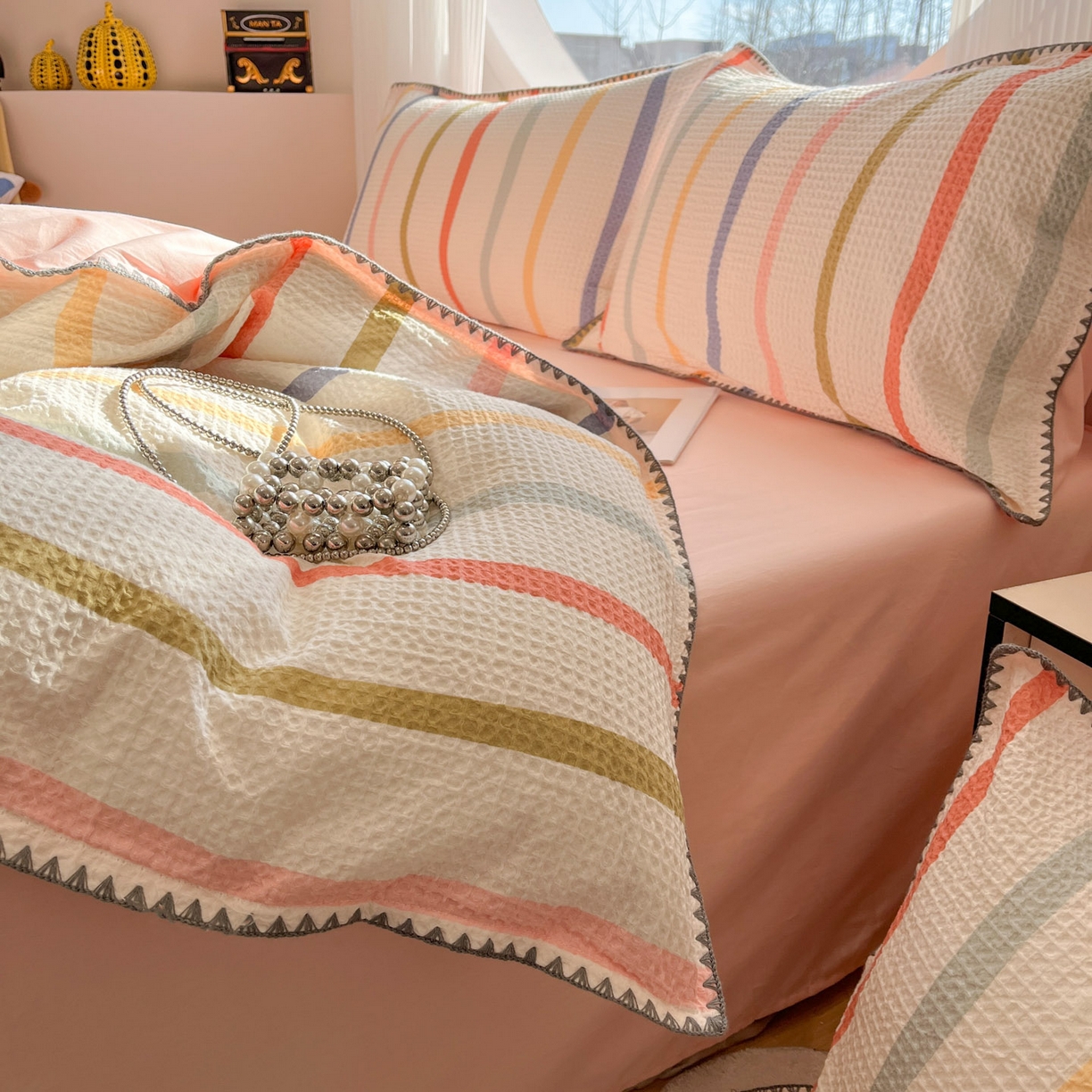 91家纺网 家纺一手货源 找家纺 莱茵家居 2026新款A类全棉华夫格印花贝壳边套件-华夫系列 华夫-枫糖粉