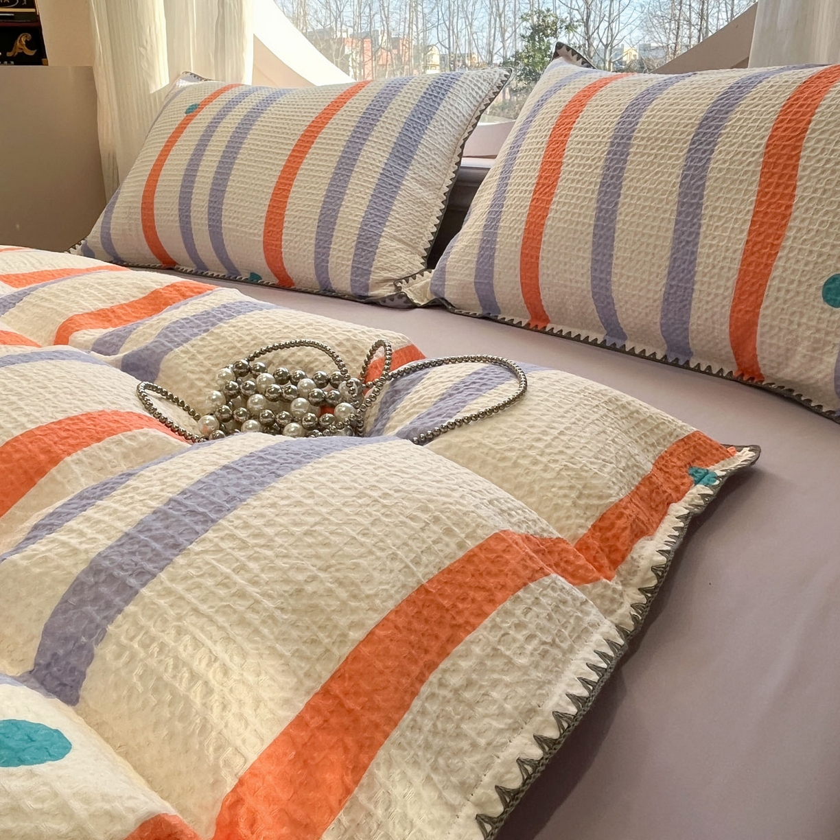 91家纺网 家纺一手货源 找家纺 莱茵家居 2026新款A类全棉华夫格印花贝壳边套件-华夫系列 华夫-枫糖紫