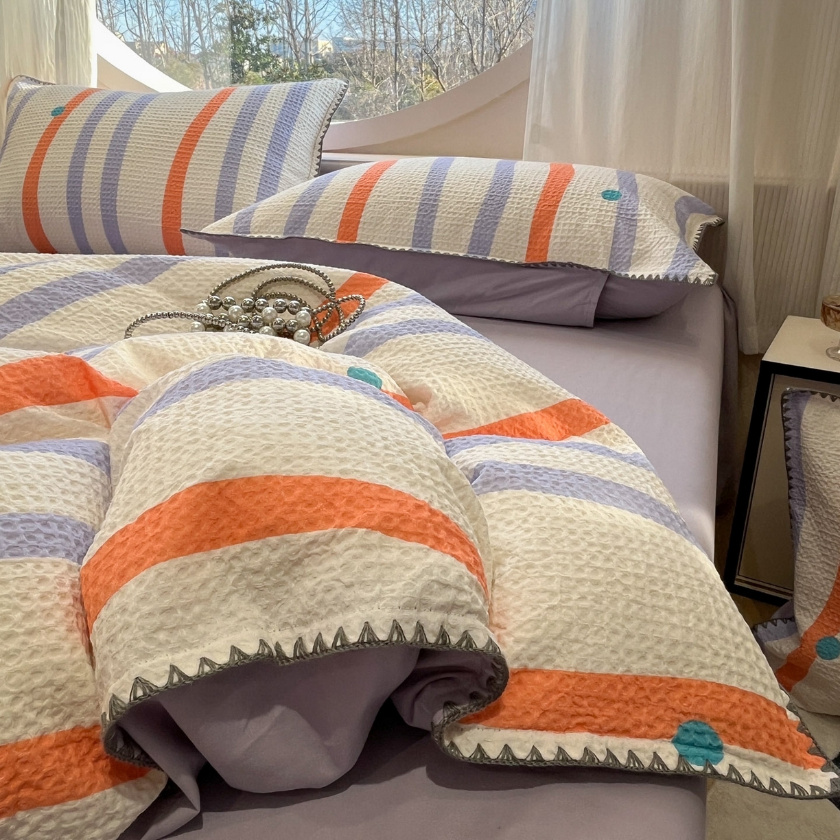 91家纺网 家纺一手货源 找家纺 莱茵家居 2026新款A类全棉华夫格印花贝壳边套件-华夫系列 华夫-枫糖紫