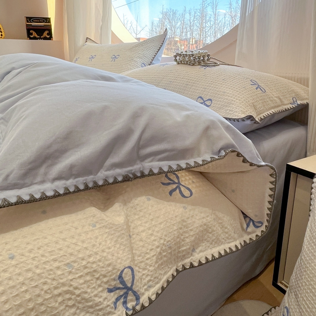 91家纺网 家纺一手货源 找家纺 莱茵家居 2026新款A类全棉华夫格印花贝壳边套件-华夫系列 华夫-蓝铃