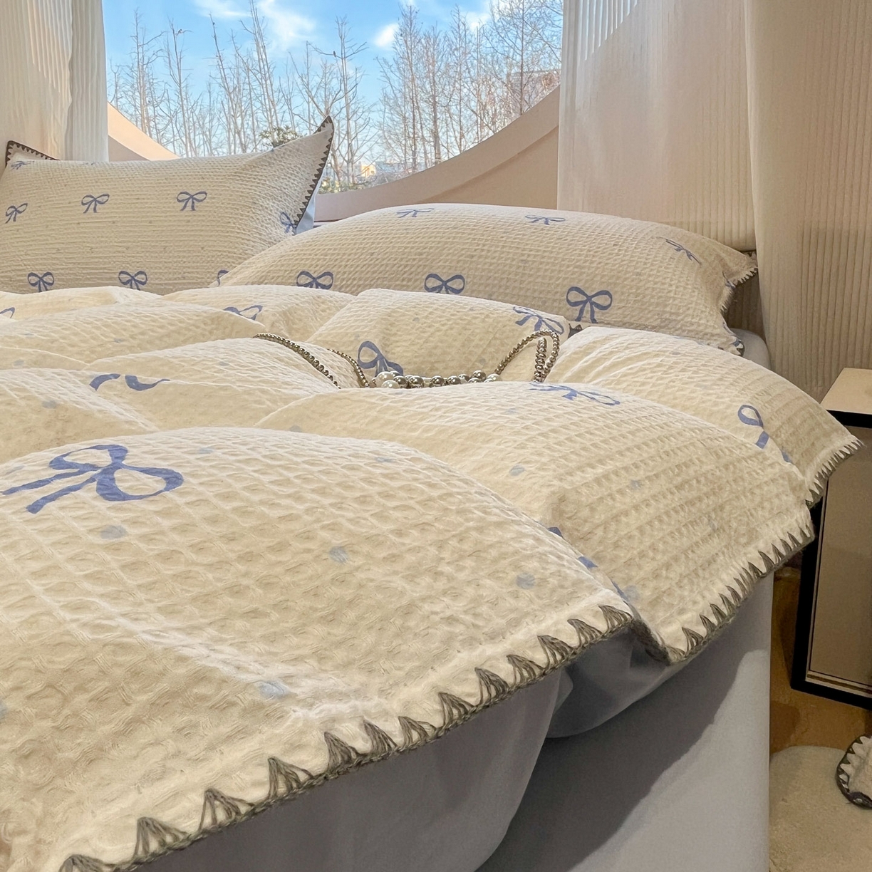 91家纺网 家纺一手货源 找家纺 莱茵家居 2026新款A类全棉华夫格印花贝壳边套件-华夫系列 华夫-蓝铃