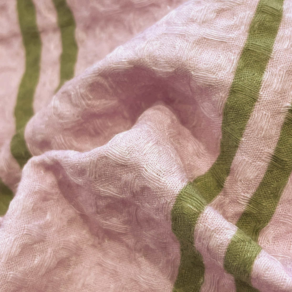 91家纺网 家纺一手货源 找家纺 莱茵家居 2026新款A类全棉华夫格印花贝壳边套件-华夫系列 华夫-树莓