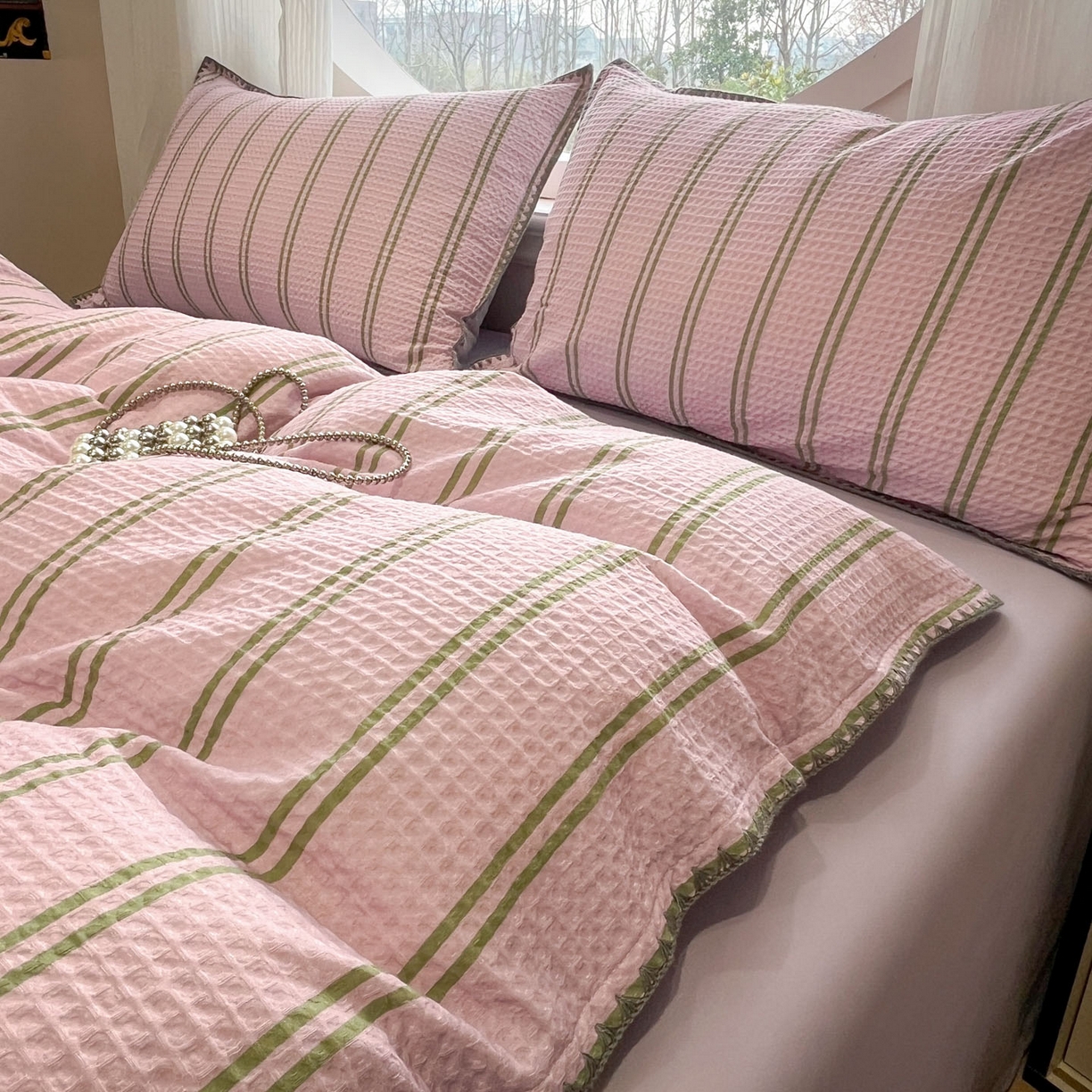 91家纺网 家纺一手货源 找家纺 莱茵家居 2026新款A类全棉华夫格印花贝壳边套件-华夫系列 华夫-树莓