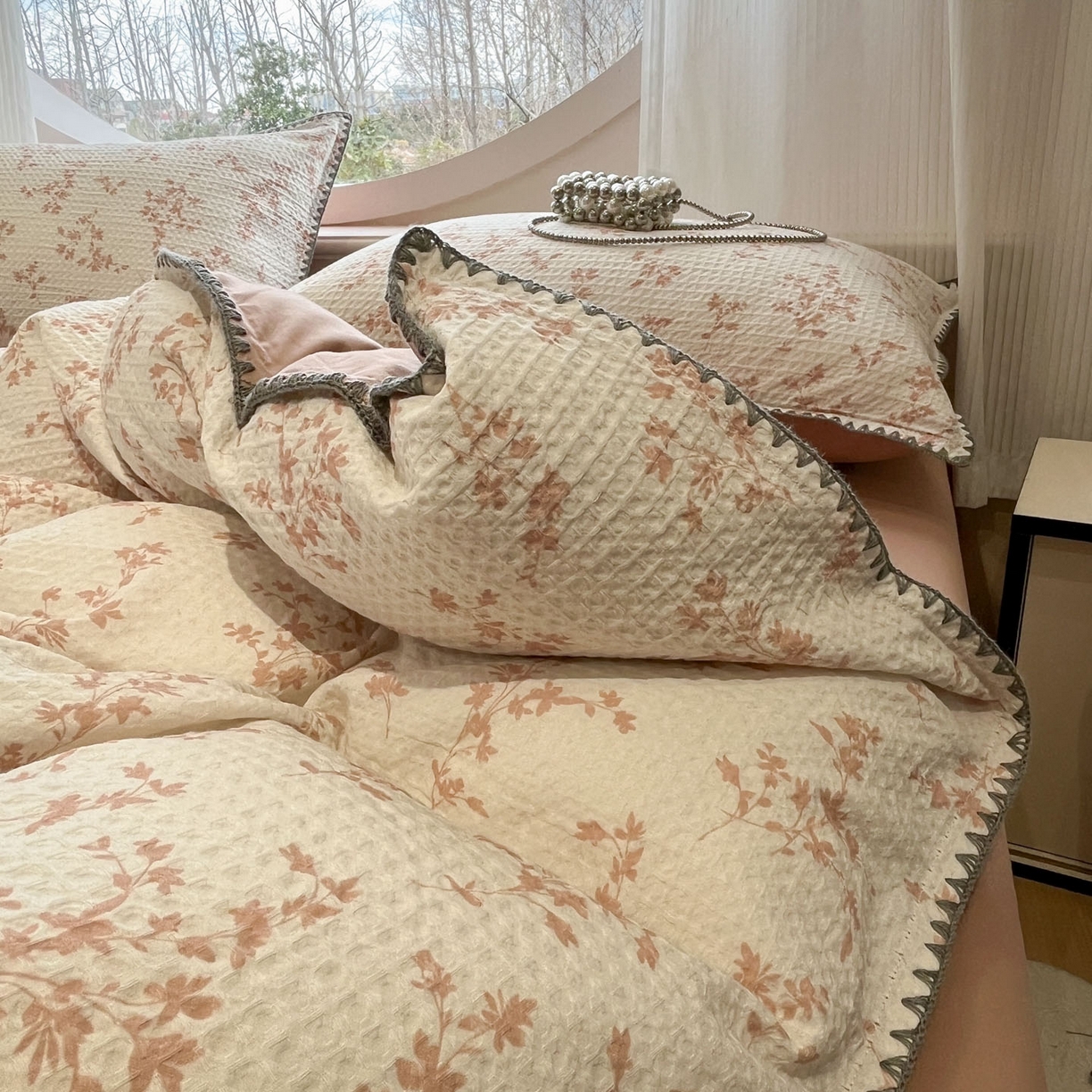 91家纺网 家纺一手货源 找家纺 莱茵家居 2026新款A类全棉华夫格印花贝壳边套件-华夫系列 华夫-苏黎