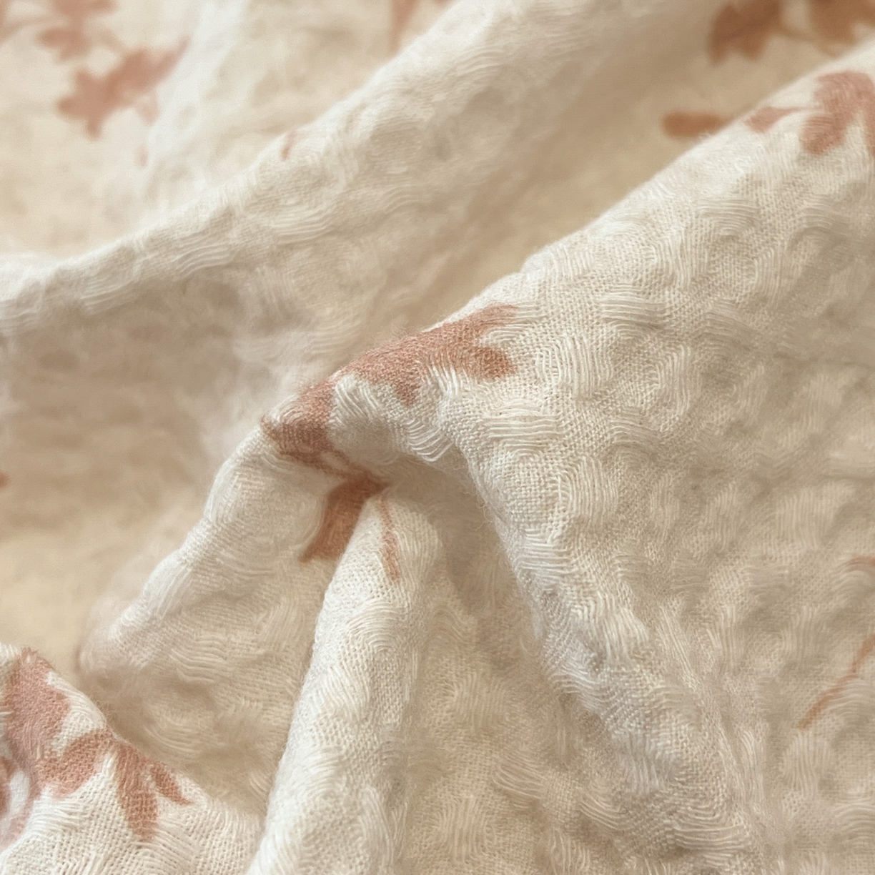 91家纺网 家纺一手货源 找家纺 莱茵家居 2026新款A类全棉华夫格印花贝壳边套件-华夫系列 华夫-苏黎