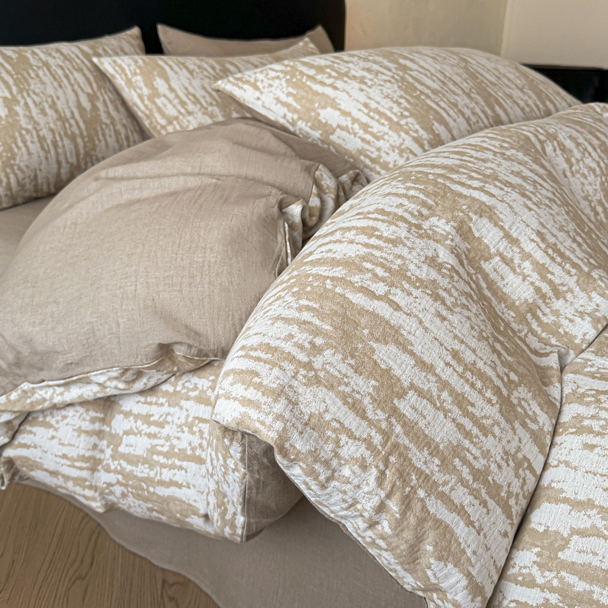 莱茵家居 2026新款A类60支全棉纯棉复古侘寂风色织提花四件套-墨隙系列 墨隙-卡其