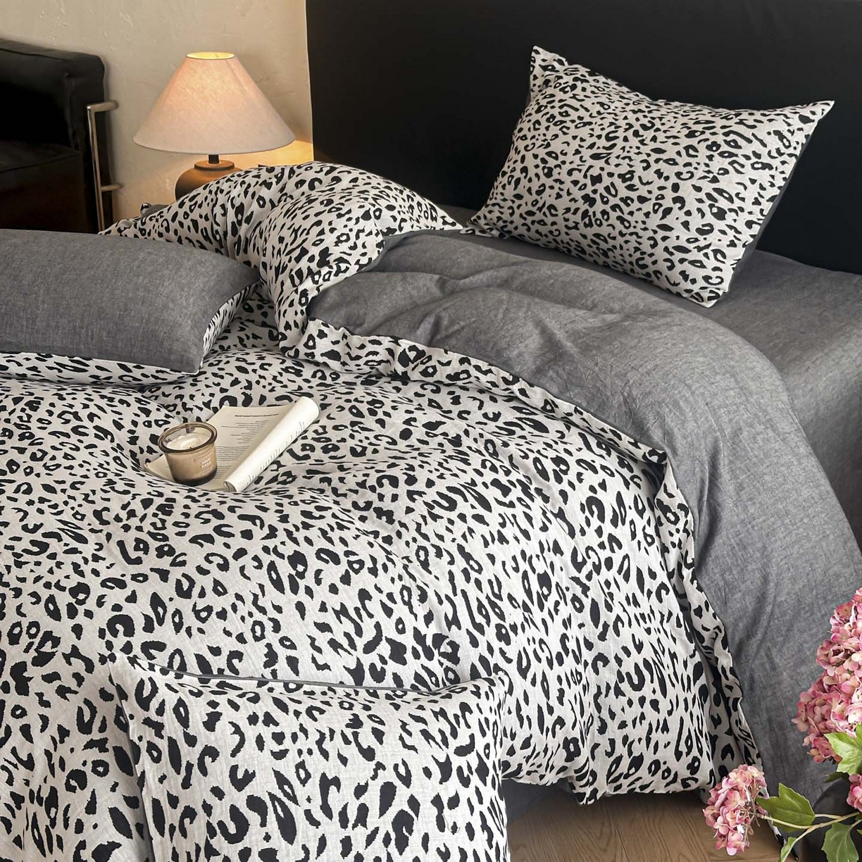 91家纺网 家纺一手货源 找家纺 莱茵家居 2026新款A类60支全棉纯棉复古侘寂风色织提花四件套-墨隙系列 豹纹-深灰