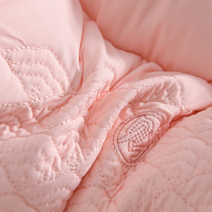 91家纺网 家纺一手货源 找家纺 雅晨枕芯 2026新款绣花款遇见锦鲤分区定型枕学生枕头成人枕芯 遇见锦鲤-粉色单只装