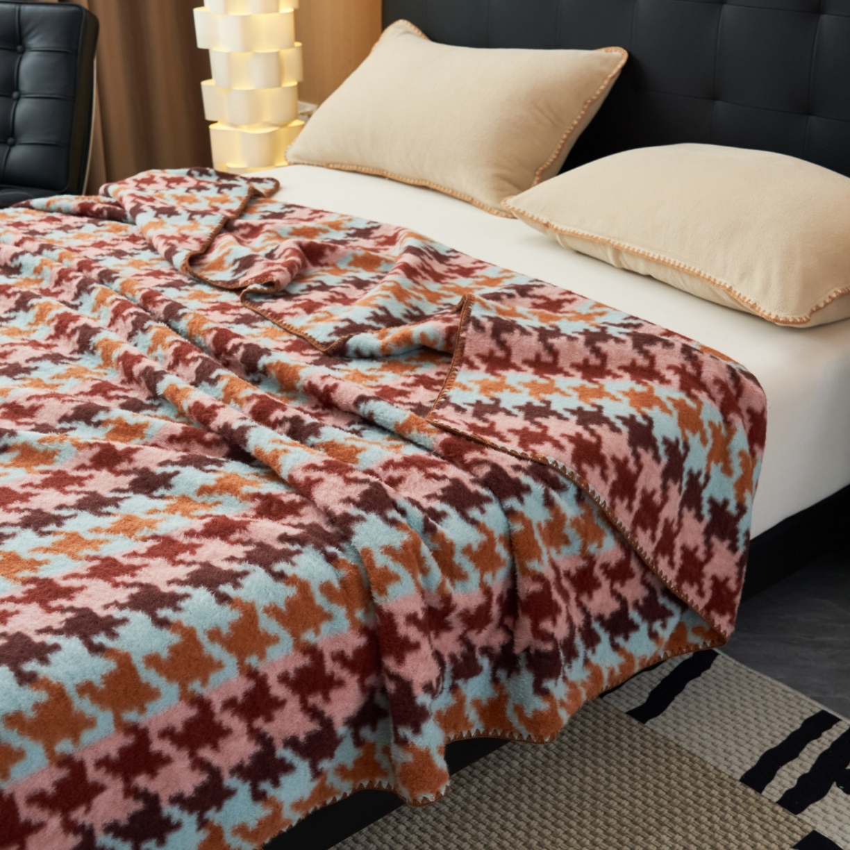 91家纺网 家纺一手货源 找家纺 莱家富 2026新款加厚高端仿羊绒毛毯沙发盖毯午睡盖被双层复古四季毯礼盒装 千鸟格