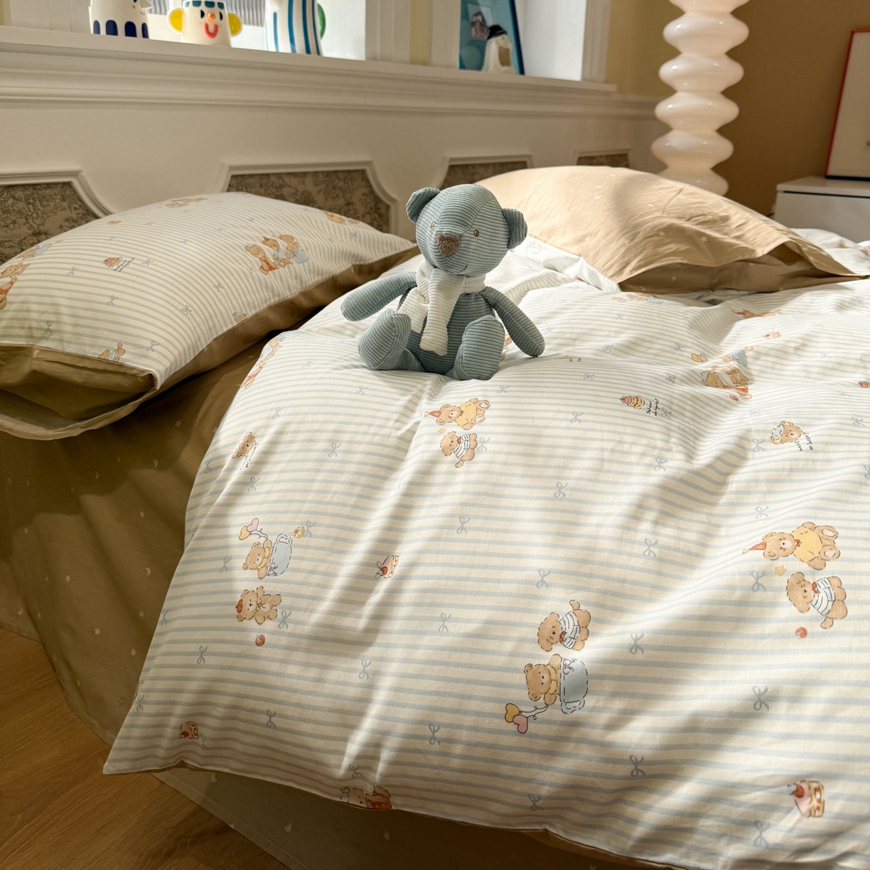 呗旺鹿 2026新款全棉纯棉40支13070卡通印花四件套-场景二 幸福小熊