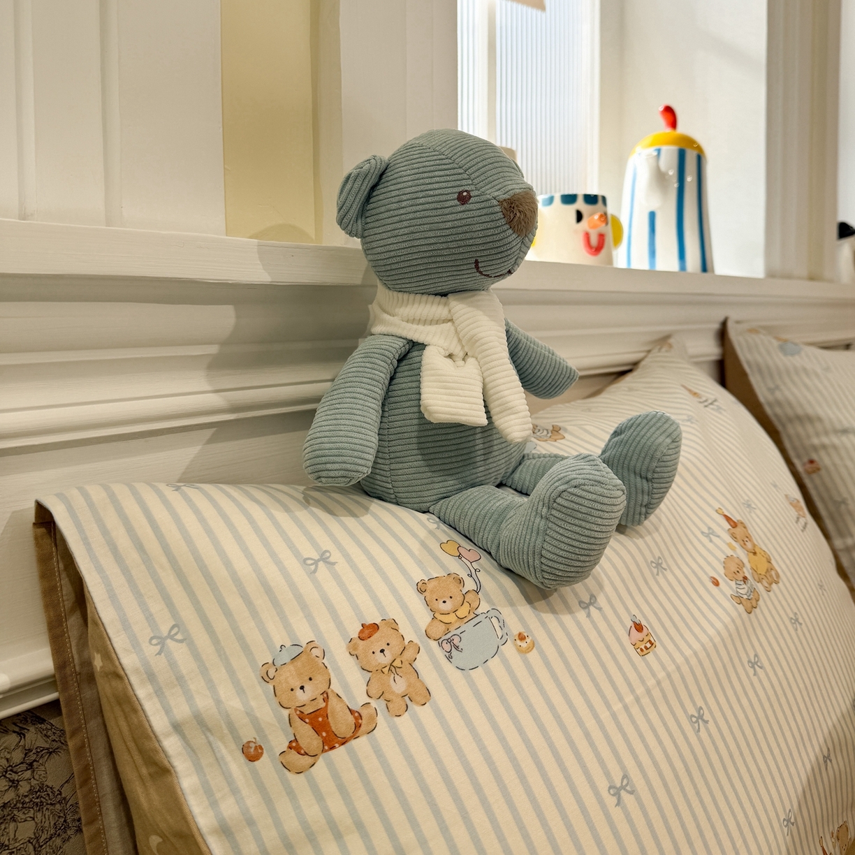 91家纺网 家纺一手货源 找家纺 呗旺鹿 2026新款全棉纯棉40支13070卡通印花四件套-场景二 幸福小熊