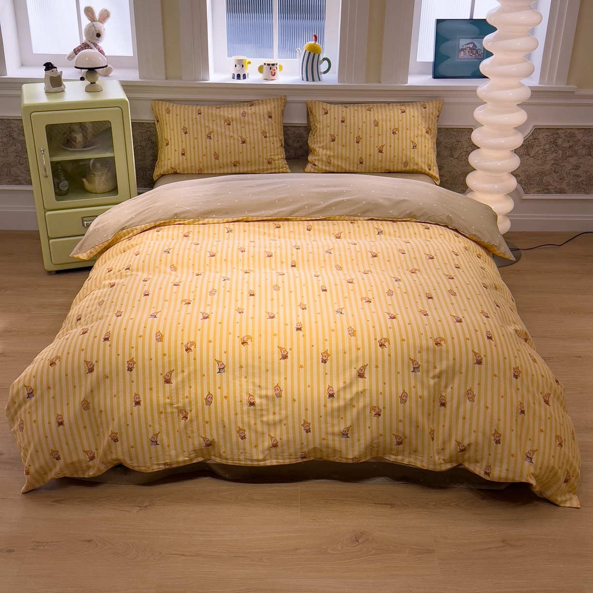 91家纺网 家纺一手货源 找家纺 呗旺鹿 2026新款全棉纯棉40支13070卡通印花四件套-场景二 萌星