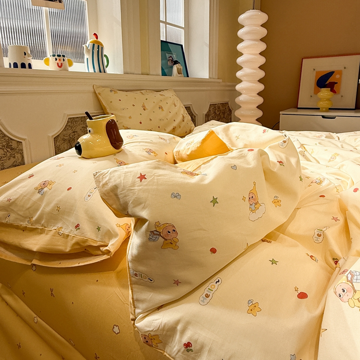 91家纺网 家纺一手货源 找家纺 呗旺鹿 2026新款全棉纯棉40支13070卡通印花四件套-场景二 可爱星人