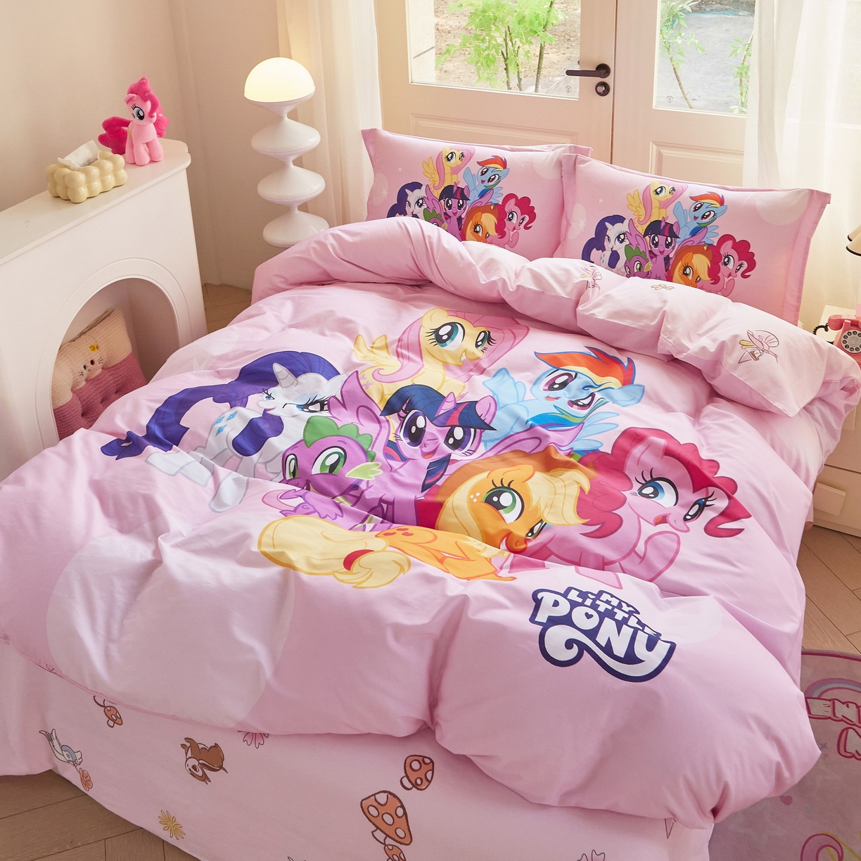 91家纺网 家纺一手货源 找家纺 蘭菲家纺 2026新款全棉纯棉大版卡通四件套-小马宝莉 大家族.宝莉