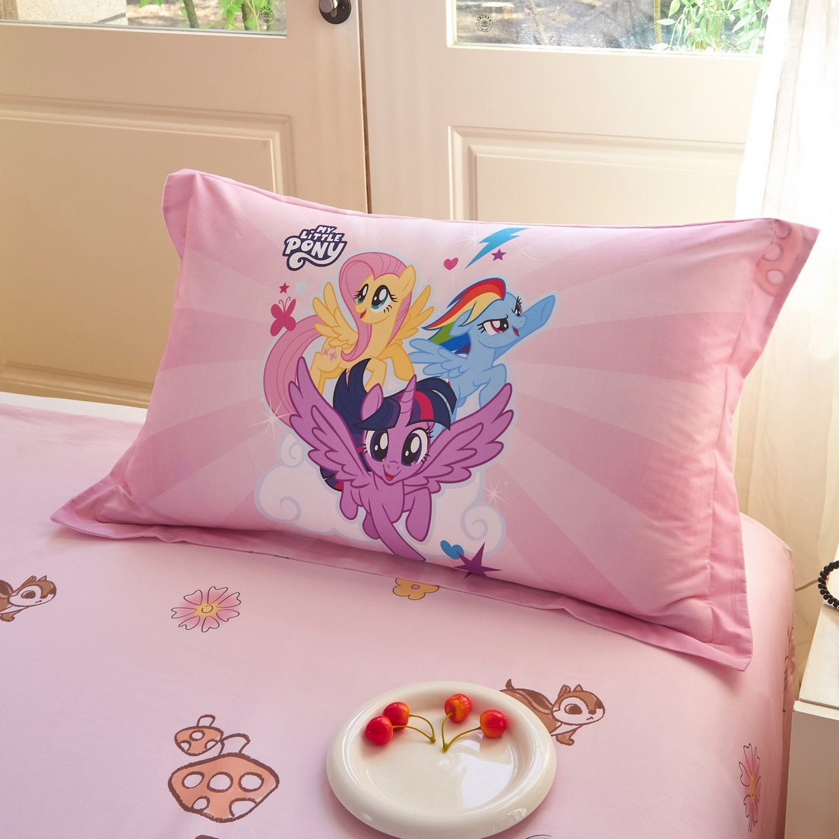 91家纺网 家纺一手货源 找家纺 蘭菲家纺 2026新款全棉纯棉大版卡通四件套-小马宝莉 飞翔.宝莉