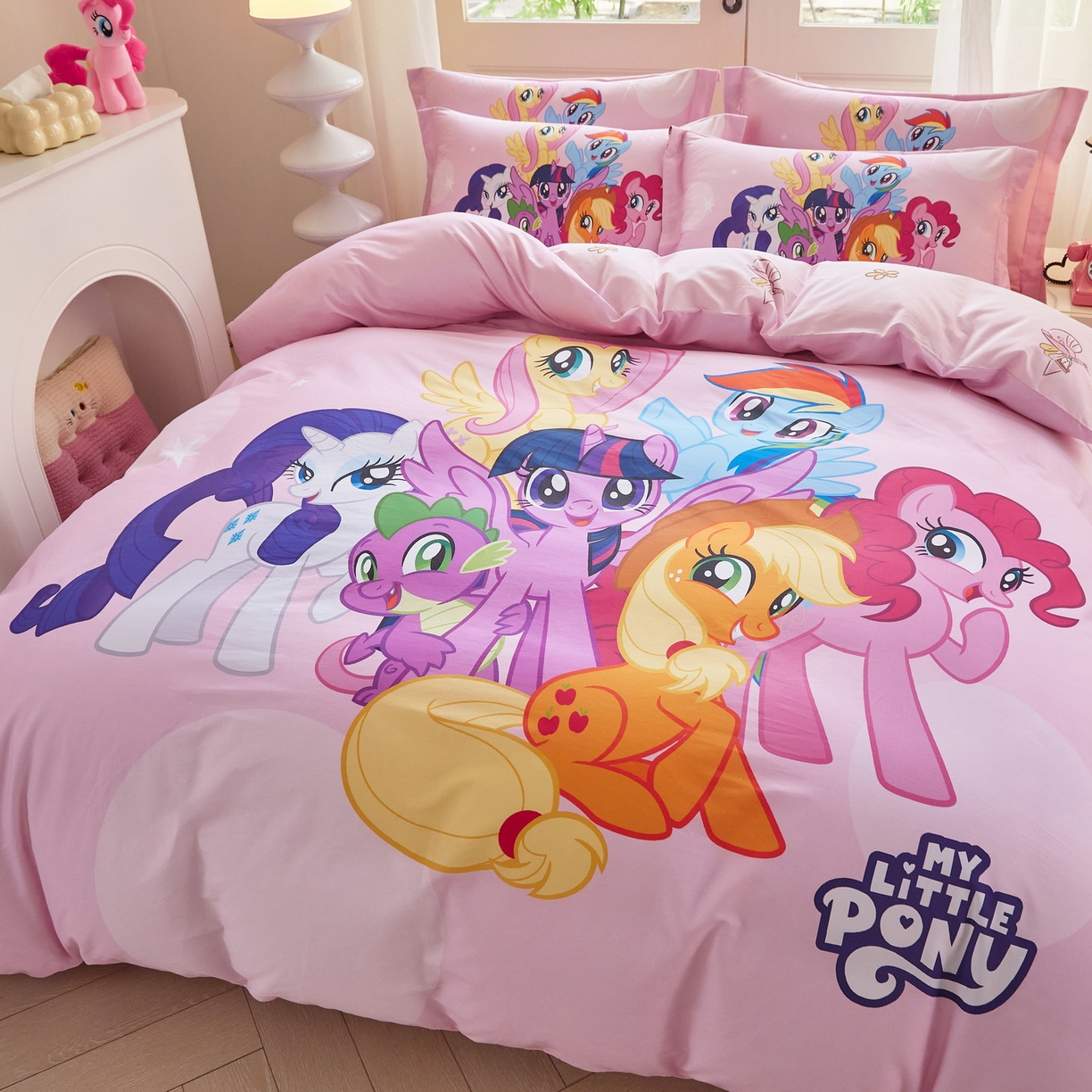 91家纺网 家纺一手货源 找家纺 蘭菲家纺 2026新款全棉纯棉大版卡通四件套-小马宝莉 大家族.宝莉