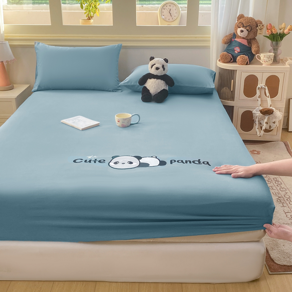 91家纺网 家纺一手货源 找家纺 恋人优选 2026新款爬爬熊刺绣全棉纯棉单床笠床笠单件（专版花型 盗版必究） 爬爬熊刺绣浅蓝