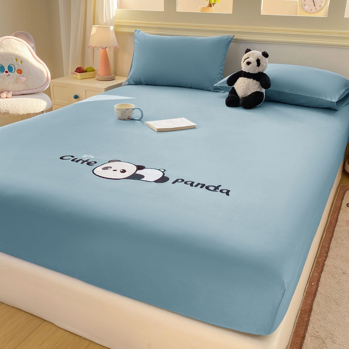 91家纺网 家纺一手货源 找家纺 恋人优选 2026新款爬爬熊刺绣全棉纯棉单床笠床笠单件（专版花型 盗版必究） 爬爬熊刺绣浅蓝