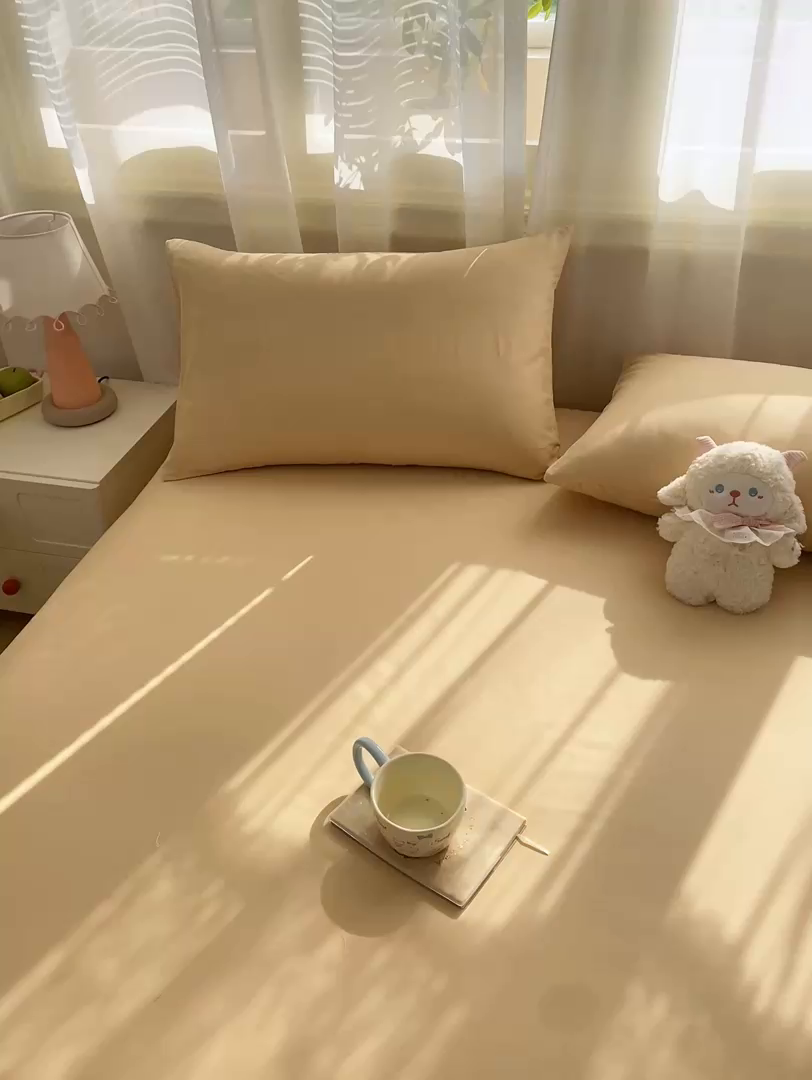 91家纺网 家纺一手货源 找家纺 恋人优选 2026新款爬爬熊刺绣全棉纯棉单床笠床笠单件（专版花型 盗版必究） 爬爬熊刺绣米色