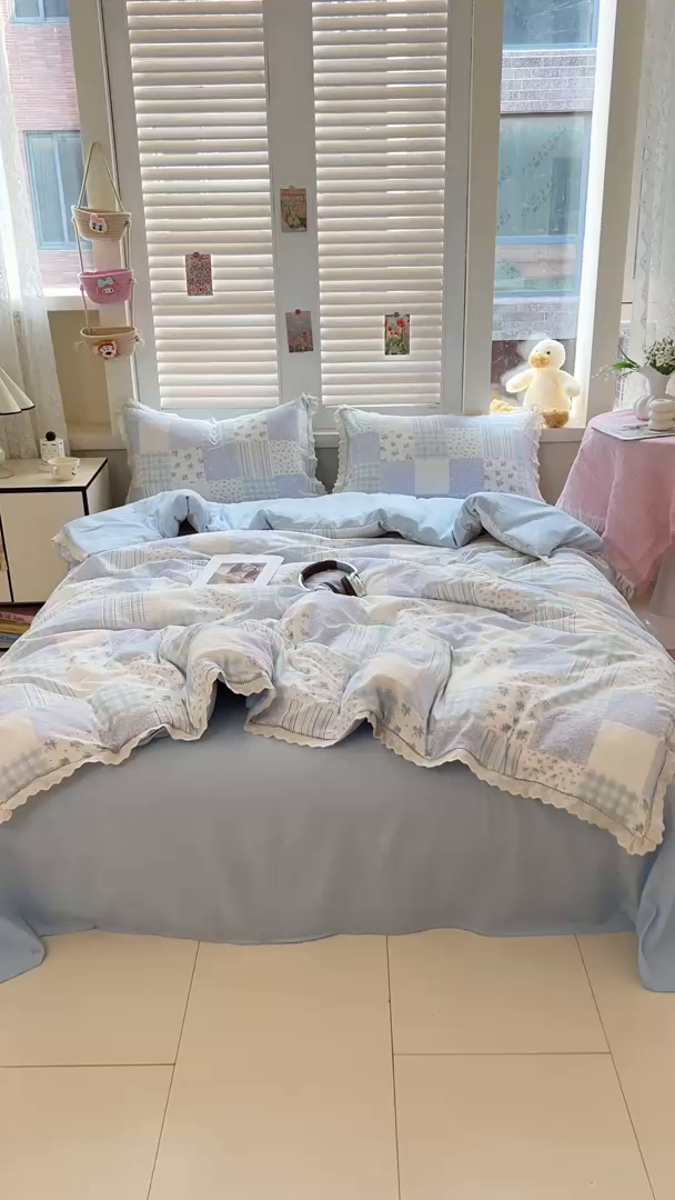 91家纺网 家纺一手货源 找家纺 壹号库家纺 2026新款云感木棉皱皱纱双层纱四件套-全棉花边款 百福（兰）