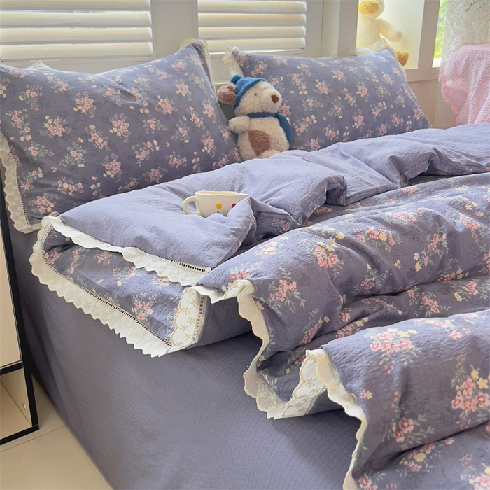 91家纺网 家纺一手货源 找家纺 壹号库家纺 2026新款云感木棉皱皱纱双层纱四件套-全棉花边款 豆蔻