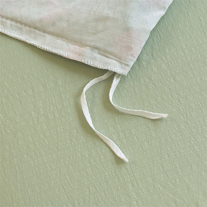 91家纺网 家纺一手货源 找家纺 壹号库家纺 2026新款云感木棉皱皱纱双层纱四件套-全棉花边款 木兮绿