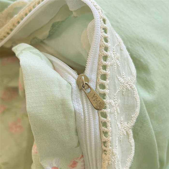 91家纺网 家纺一手货源 找家纺 壹号库家纺 2026新款云感木棉皱皱纱双层纱四件套-全棉花边款 木兮绿