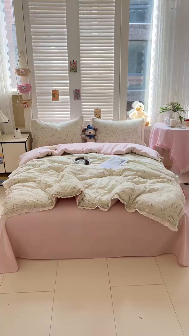 91家纺网 家纺一手货源 找家纺 壹号库家纺 2026新款云感木棉皱皱纱双层纱四件套-全棉花边款 甜茶