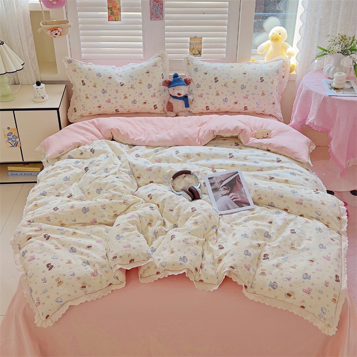 91家纺网 家纺一手货源 找家纺 壹号库家纺 2026新款云感木棉皱皱纱双层纱四件套-全棉花边款 西高地