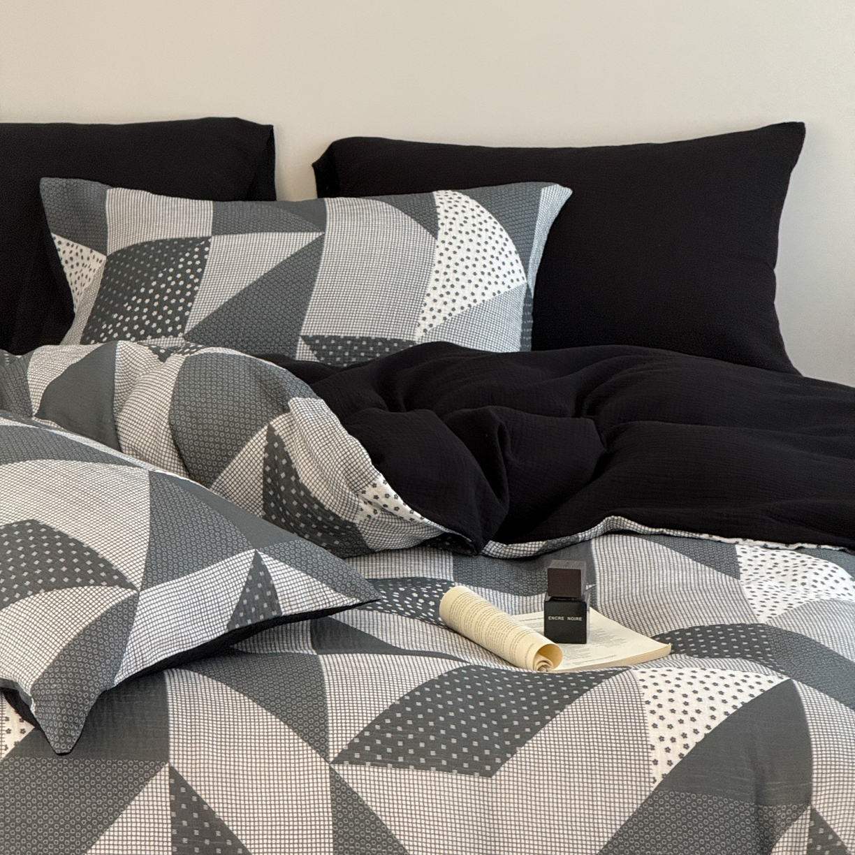 91家纺网 家纺一手货源 找家纺 山舍家居 2026新款全棉纯棉双层皱皱纱四件套 芷与芷安