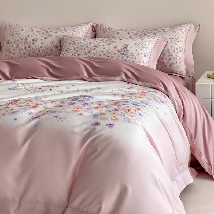 91家纺网 家纺一手货源 找家纺 禾时 2026新款全棉数码手绘油画卡通四件套 花漾熊趣（粉）