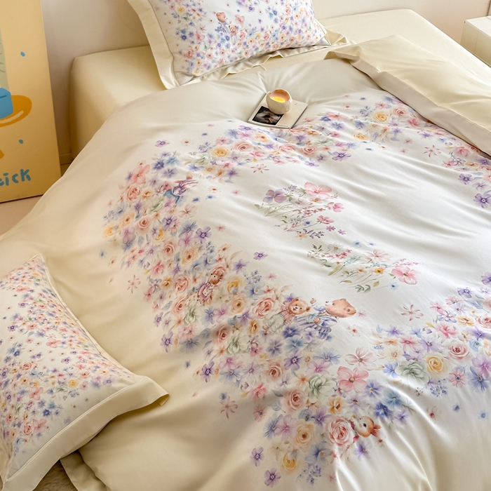 91家纺网 家纺一手货源 找家纺 禾时 2026新款全棉数码手绘油画卡通四件套 花漾熊趣（绿）