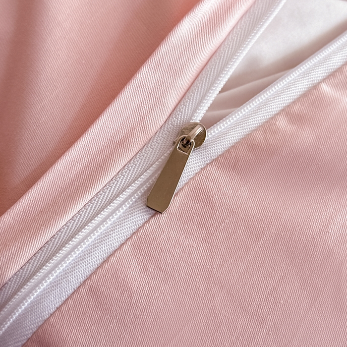 91家纺网 家纺一手货源 找家纺 禾时 2026新款全棉数码手绘油画卡通四件套 甜趣乐园（粉）