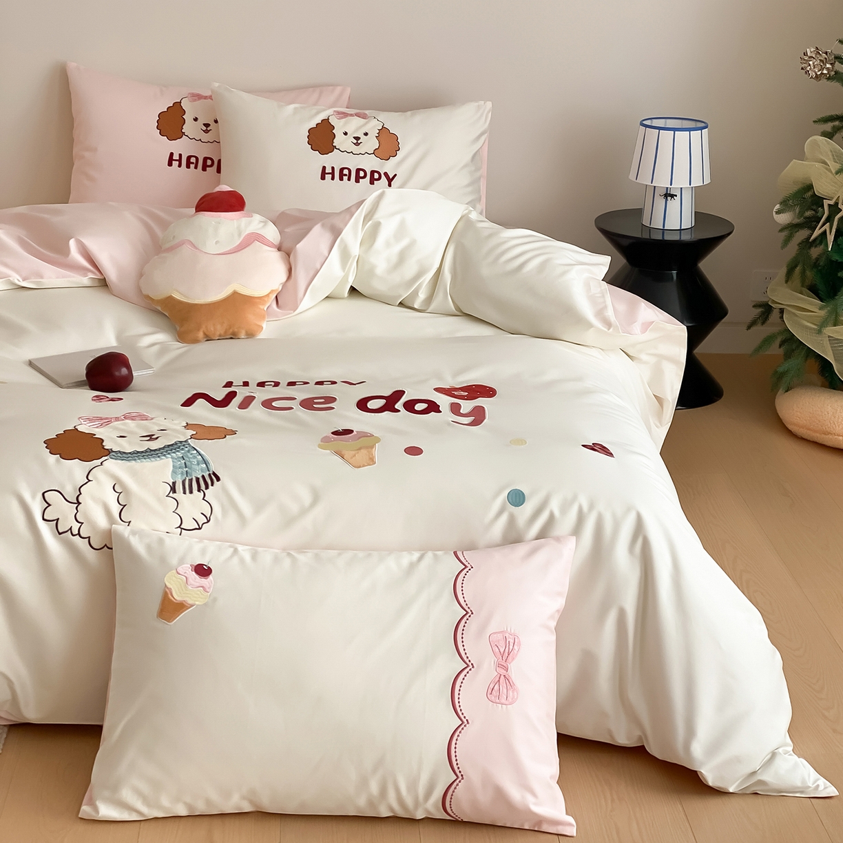 91家纺网 家纺一手货源 找家纺 （总）极简 2026新款100s长绒棉纯棉刺绣四件套-奶油小狗