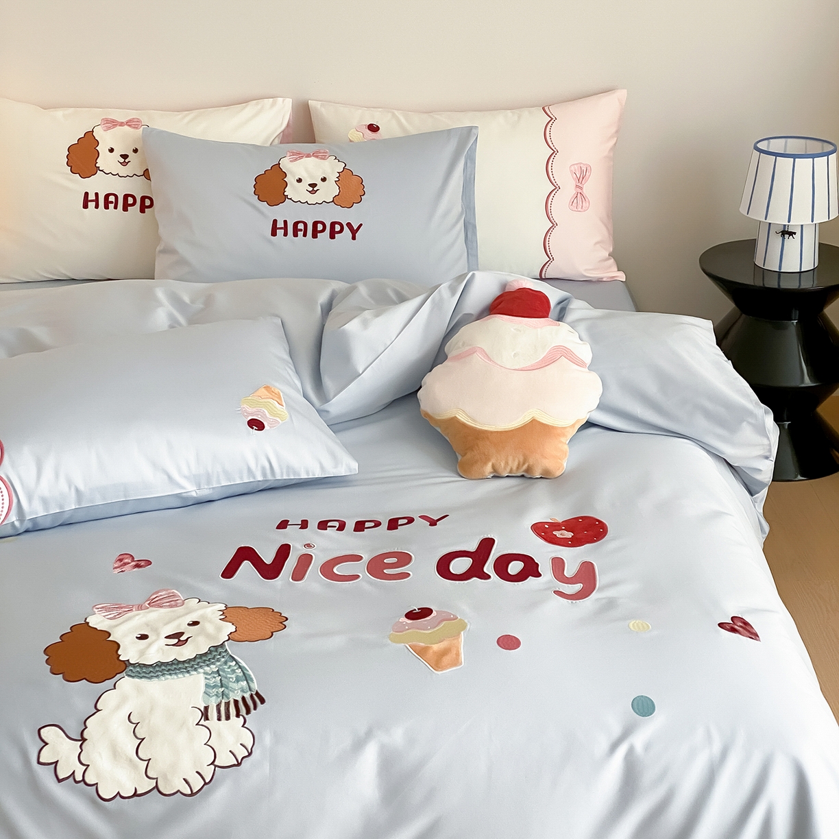 91家纺网 家纺一手货源 找家纺 极简 2026新款100s长绒棉纯棉刺绣四件套-奶油小狗 奶油小狗-蓝