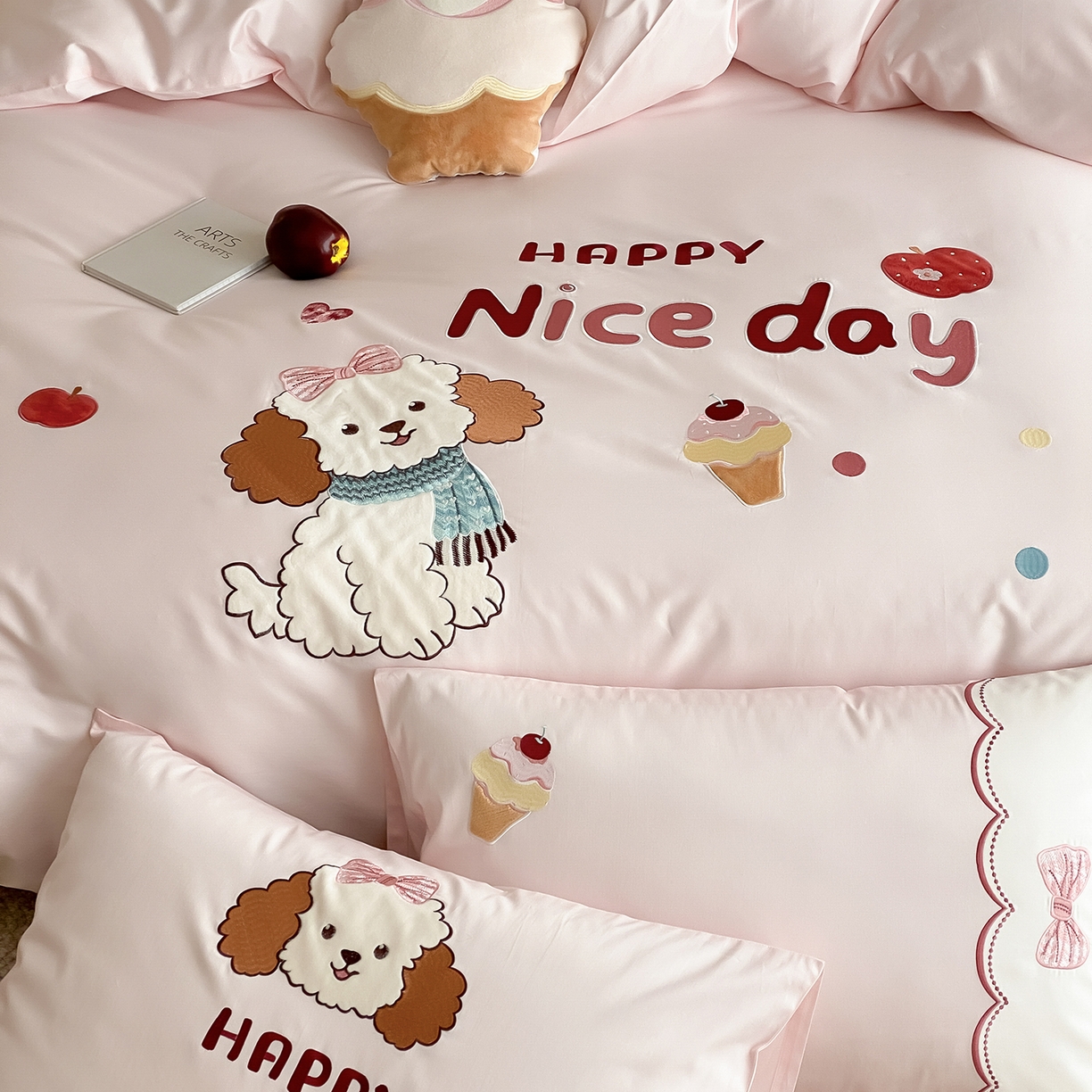91家纺网 家纺一手货源 找家纺 极简 2026新款100s长绒棉纯棉刺绣四件套-奶油小狗 奶油小狗-粉