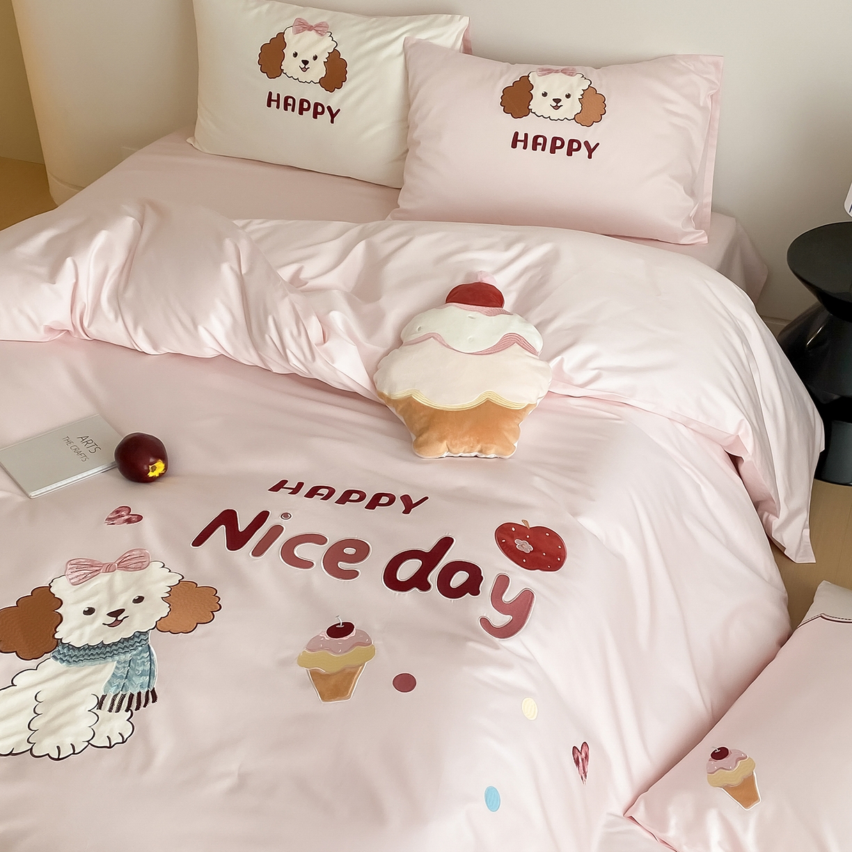 91家纺网 家纺一手货源 找家纺 极简 2026新款100s长绒棉纯棉刺绣四件套-奶油小狗 奶油小狗-粉