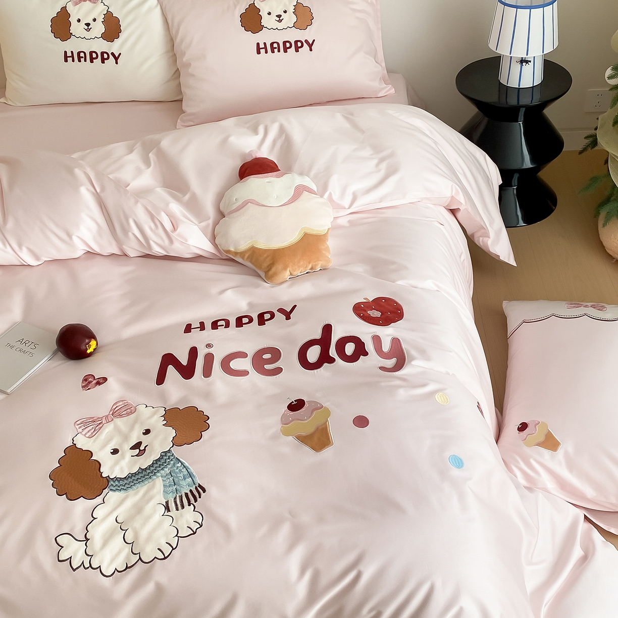 91家纺网 家纺一手货源 找家纺 极简 2026新款100s长绒棉纯棉刺绣四件套-奶油小狗 奶油小狗-粉