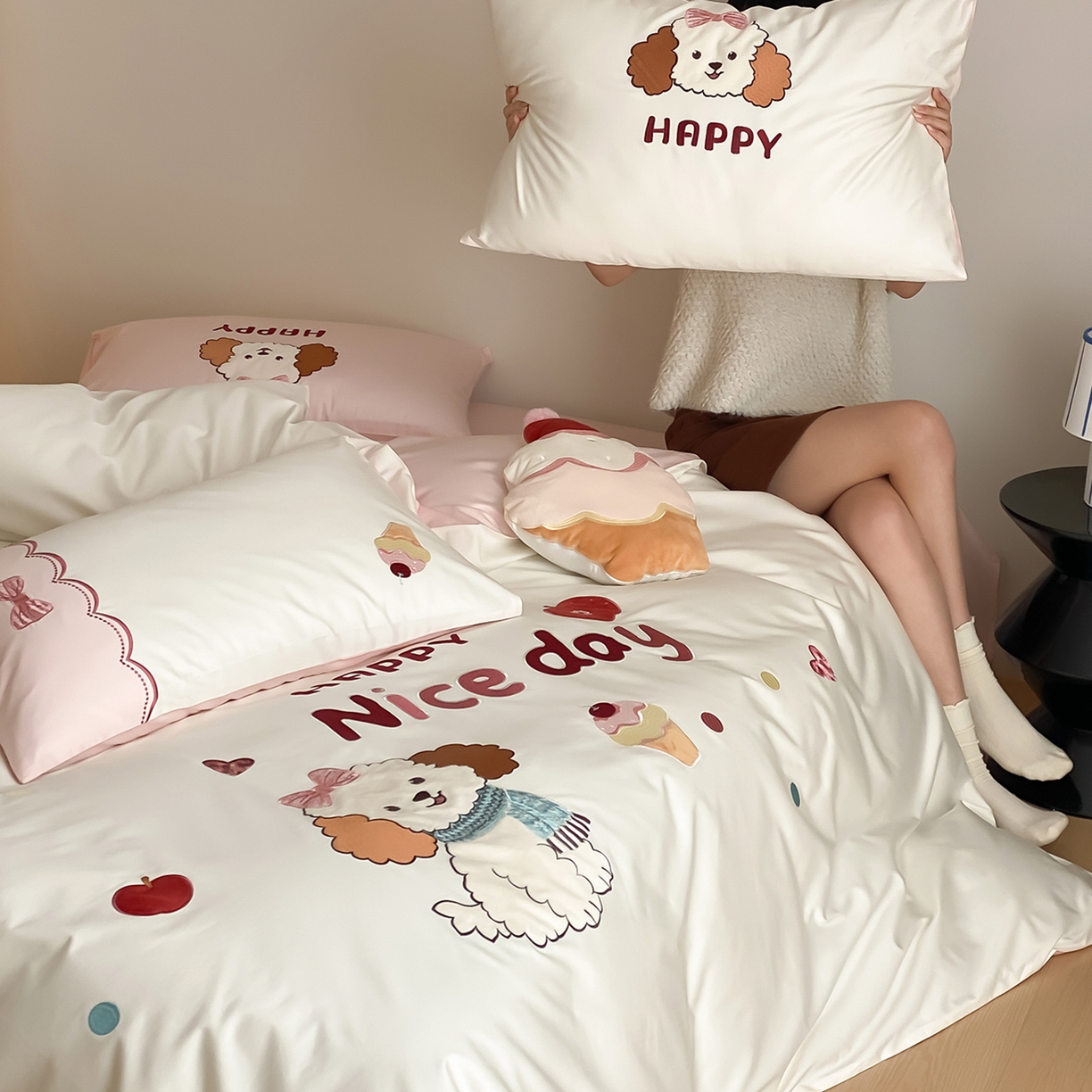 91家纺网 家纺一手货源 找家纺 极简 2026新款100s长绒棉纯棉刺绣四件套-奶油小狗 奶油小狗-白