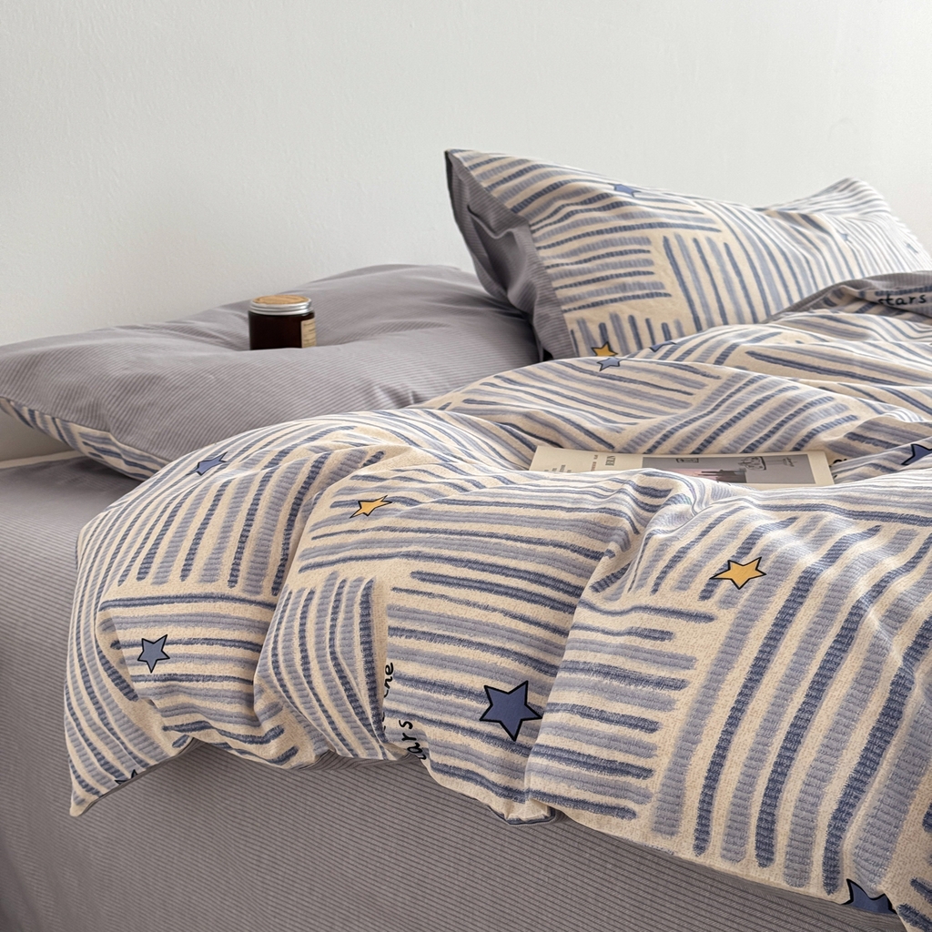 91家纺网 家纺一手货源 找家纺 简宜家居（朝初家纺） 2026新款12868全棉简约纯棉四件套 星落灰条