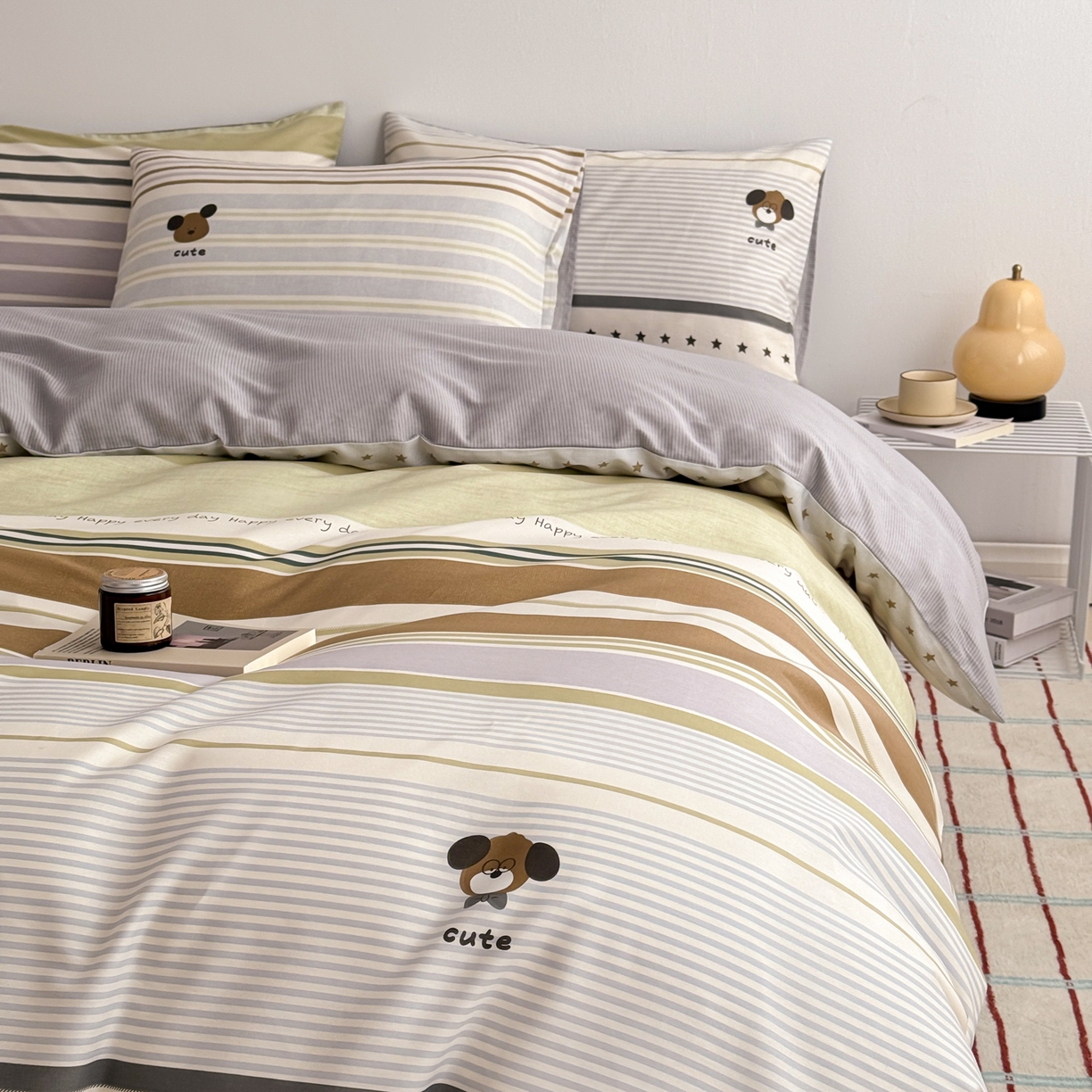 91家纺网 家纺一手货源 找家纺 简宜家居（朝初家纺） 2026新款12868全棉简约纯棉四件套 渐色条纹