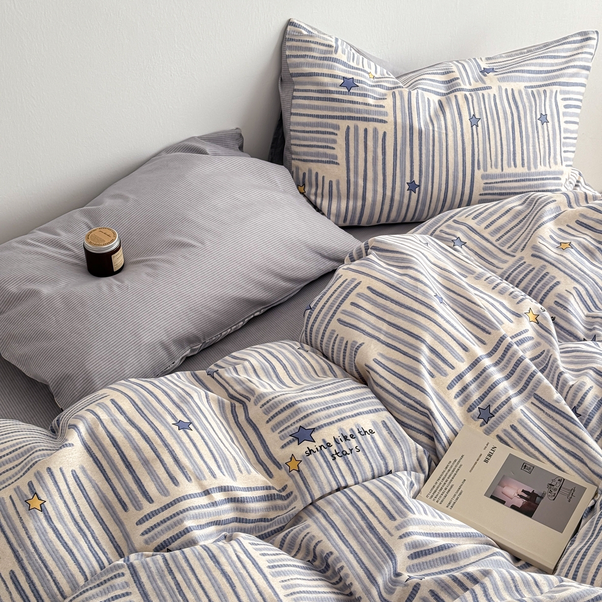 91家纺网 家纺一手货源 找家纺 简宜家居（朝初家纺） 2026新款12868全棉简约纯棉四件套 星落灰条