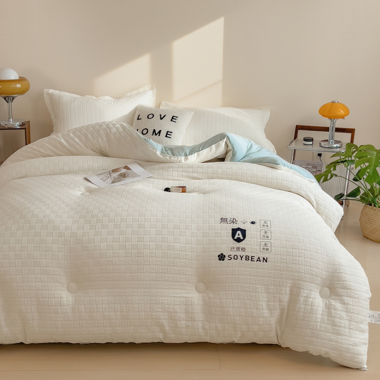 91家纺网 家纺一手货源 找家纺 好尚居 2026新款烫画华夫格冬被 双拼款☀白拼浅蓝