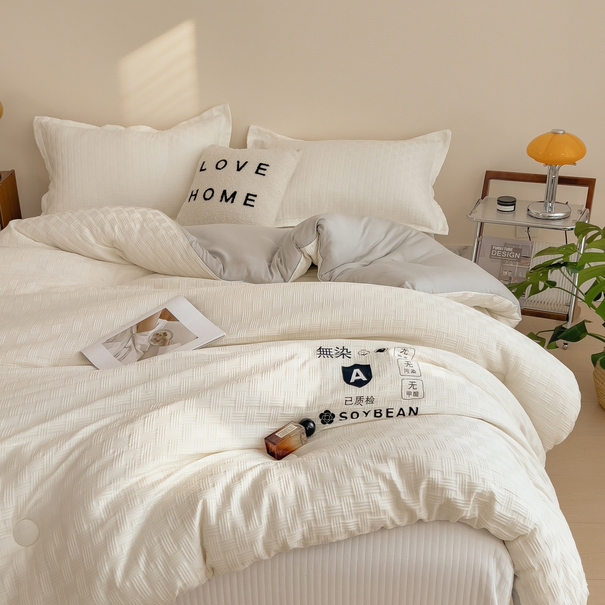 91家纺网 家纺一手货源 找家纺 好尚居 2026新款烫画华夫格冬被 双拼款☀白拼浅灰