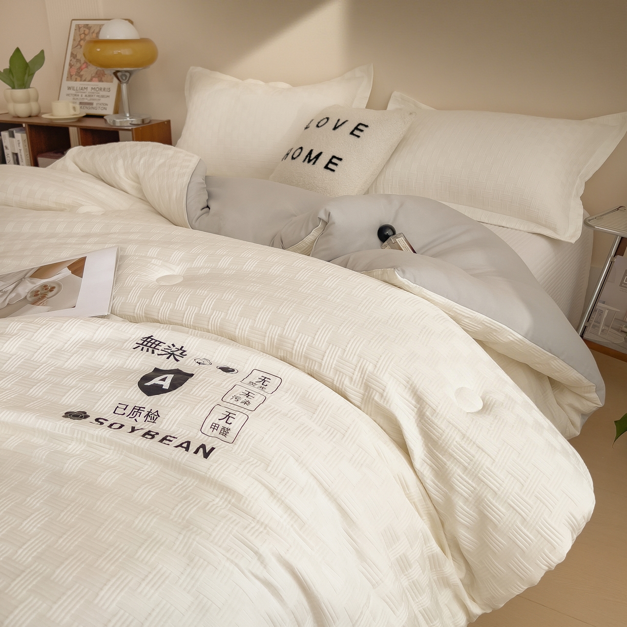 91家纺网 家纺一手货源 找家纺 好尚居 2026新款烫画华夫格冬被 双拼款☀白拼浅灰