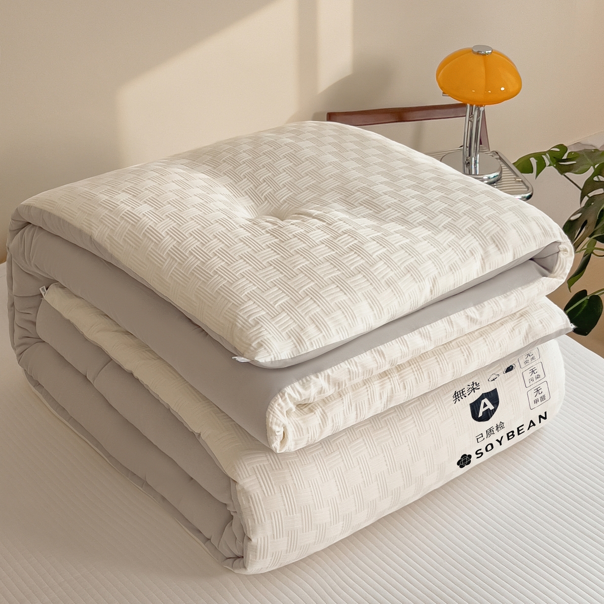 91家纺网 家纺一手货源 找家纺 好尚居 2026新款烫画华夫格冬被 双拼款☀白拼浅灰