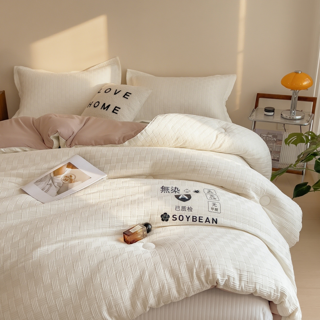 91家纺网 家纺一手货源 找家纺 好尚居 2026新款烫画华夫格冬被 双拼款☀白拼卡其