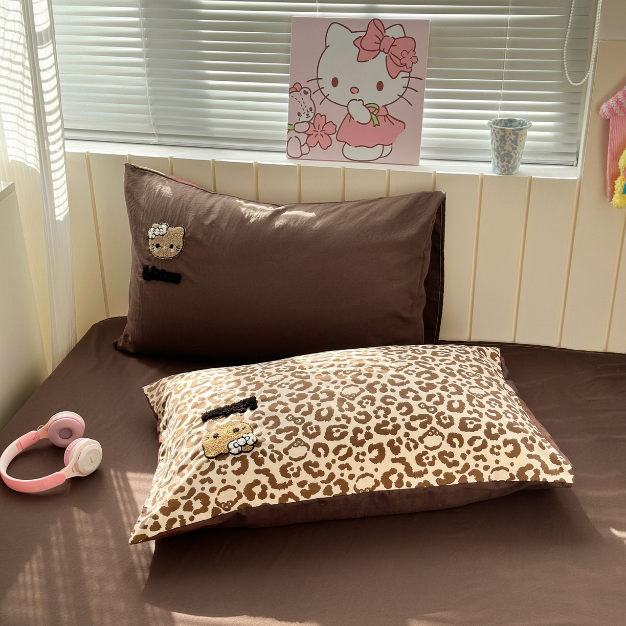 91家纺网 家纺一手货源 找家纺 （总）一霖家纺 2026新款云朵棉毛巾绣小清新猫咪系列四件套