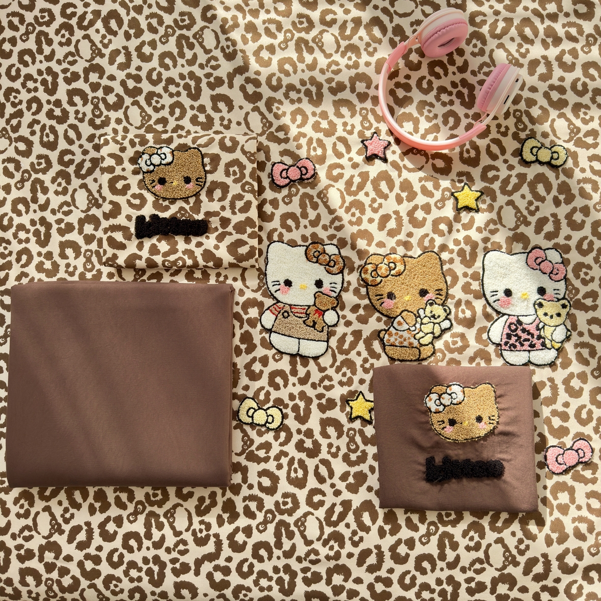 91家纺网 家纺一手货源 找家纺 （总）一霖家纺 2026新款云朵棉毛巾绣小清新猫咪系列四件套